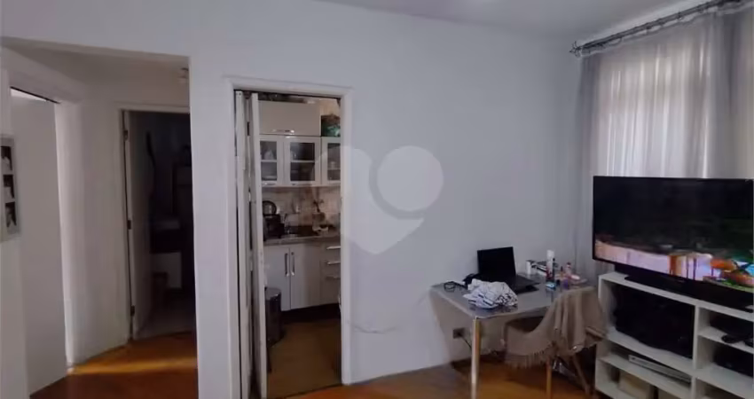 Apartamento com 2 quartos à venda na Rua Monte Serrat, Tatuapé, São Paulo