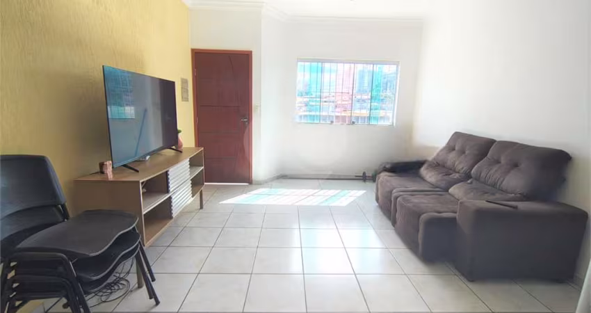 Sobrado com 2 quartos à venda em Vila Cleonice - SP