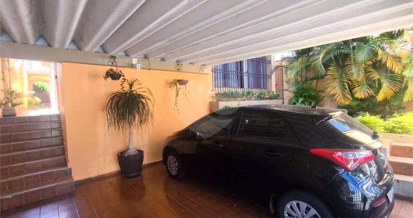 Sobrado com 4 quartos à venda em Vila Zelina - SP