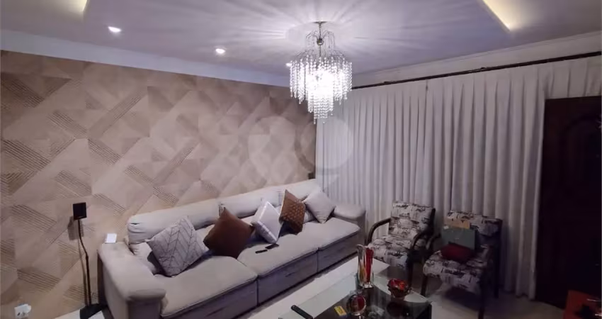 Casa com 4 quartos à venda na Rua Mongubá, Vila Carrão, São Paulo