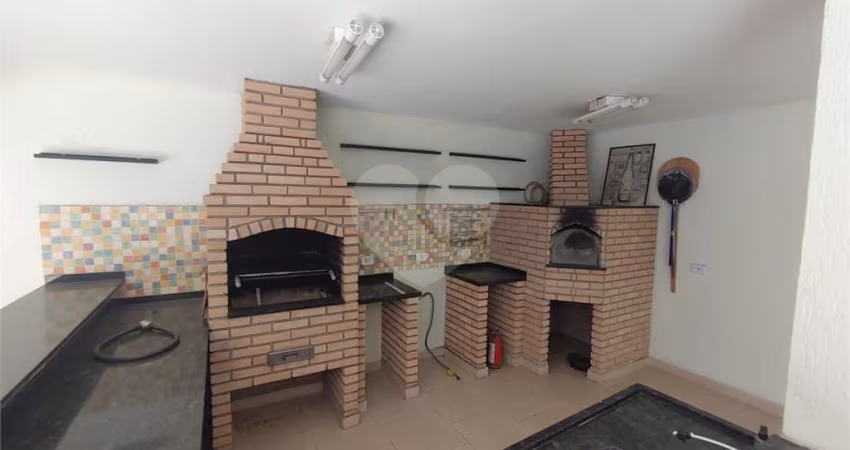 Sobrado com 3 quartos à venda ou para locação em Vila Bela - SP