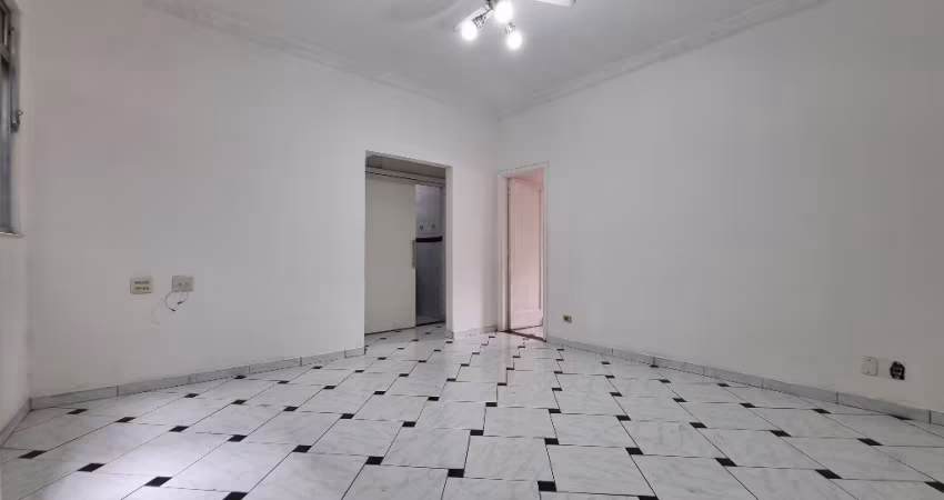 Apartamento com 2 dormitórios e varanda no boqueirão!