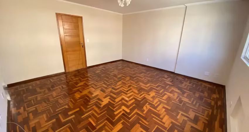 Apartamento 3 dormitórios com suíte e dependência - embaré