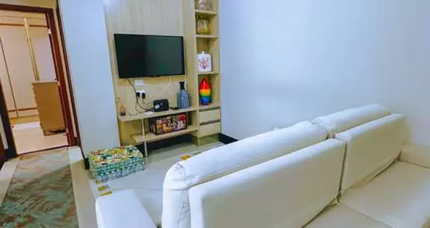 Refinamento em cada detalhe: apartamento de 2 quartos, totalmente mobiliado para o seu conforto!