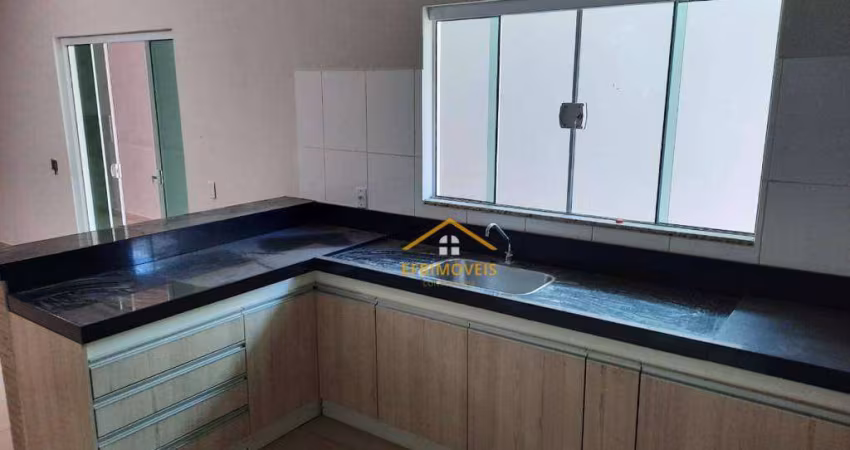 Casa com 2 dormitórios à venda, 125 m² por R$ 330.000 - Centro - Nova Odessa/SP