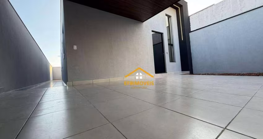 Casa com 3 dormitórios à venda por R$ 700.000 - Jardim dos Lagos - Nova Odessa/SP