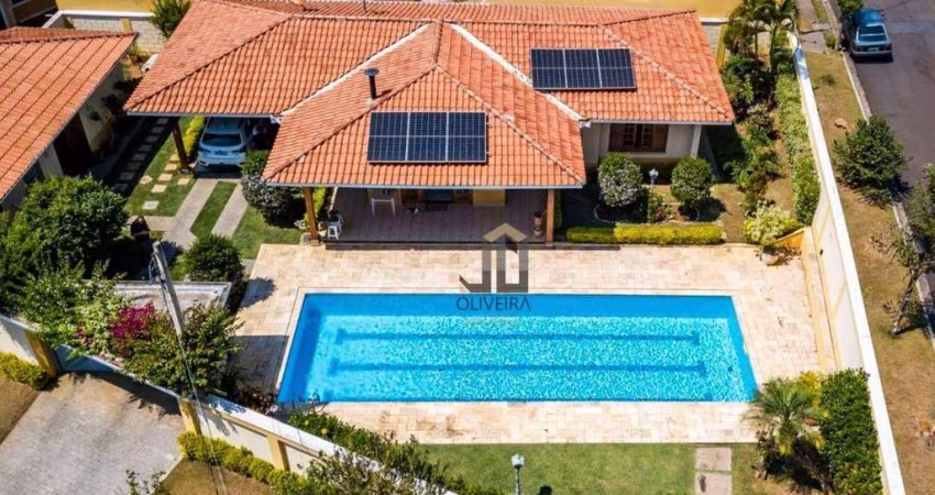 Casa com 3 dormitórios à venda, 229 m² por R$ 1.690.000 - Jardim Floresta - Atibaia/SP