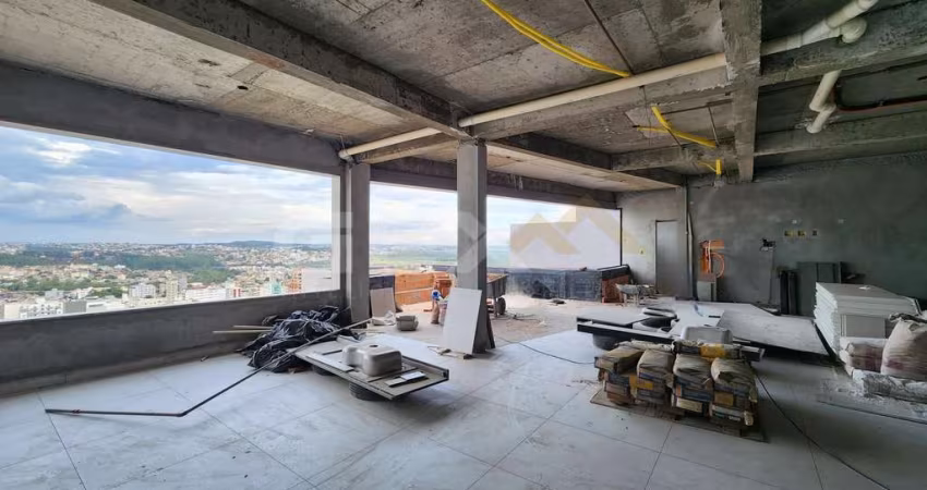 Cobertura duplex em construção no Centro, 3 quartos com 2 suítes.