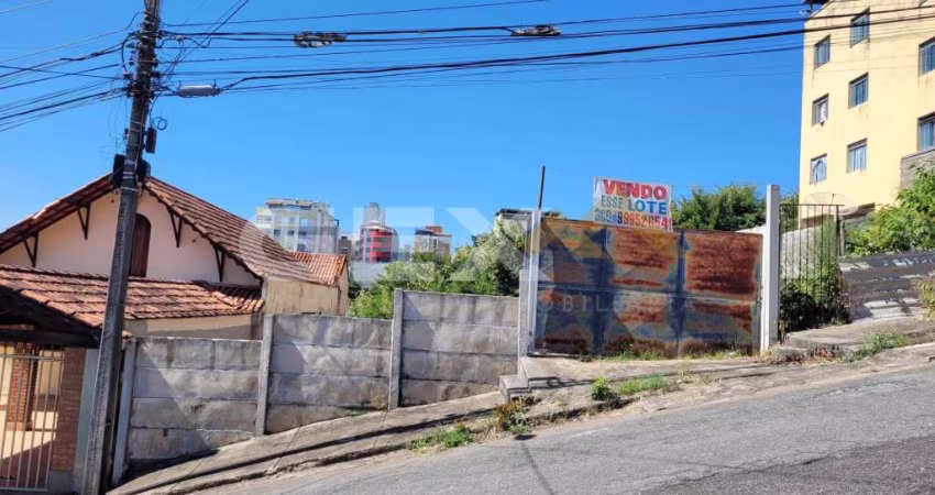 Lote no Bairro LP Pereira