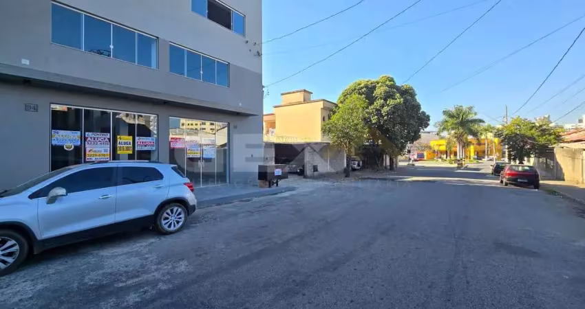 Loja à venda no bairro bom pastor, com cozinha e pé direito alto