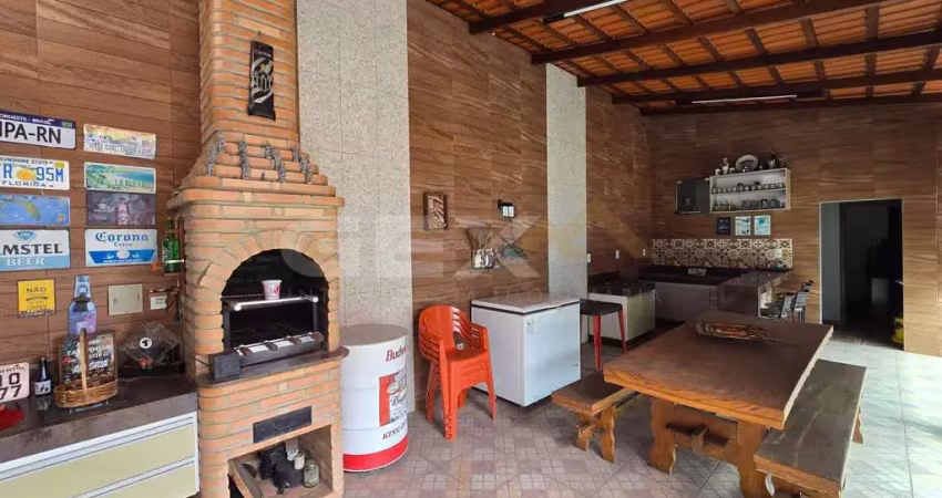 Casa à venda no bom pastor, 4 quartos sendo 1 suíte e área gourmet com piscina.