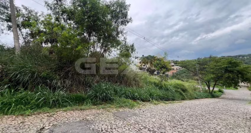 Lote de 300m² no bairro manoel valinhas com toda infraestrutura