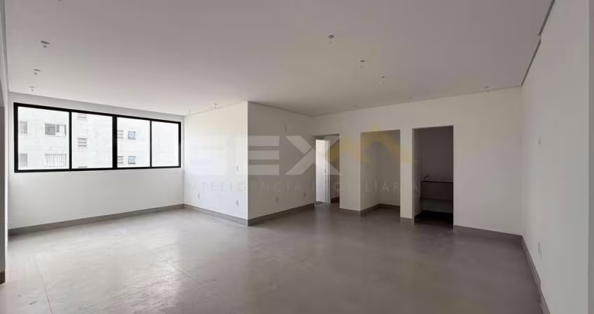 Apartamento à venda no Centro com 3 quartos sendo 1 suíte.