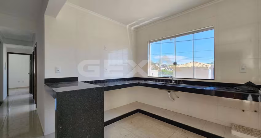 Apartamento à venda no bairro São Roque, 3 quartos sendo 1 suíte.