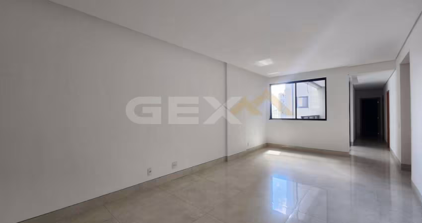 Apartamento à venda no Centro, 3 quartos sendo todos suítes e 2 vagas.