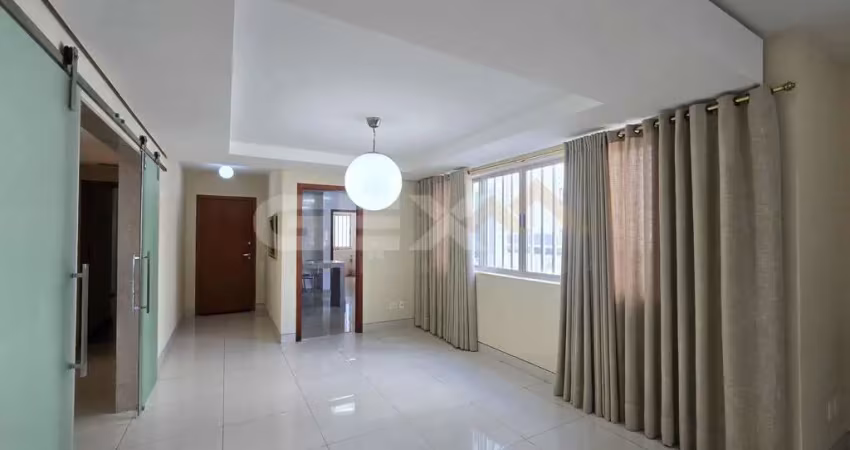 Apartamento à venda no centro, 4 quartos, 2 suítes e 2 vagas.