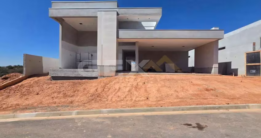 Casa à venda no condomínio vistadoro aquaville, 4 quartos todos sendo suítes.