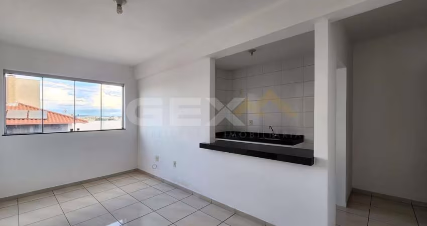 Apartamento à venda no bairro Bom Pastor, 2 quartos e 1 vaga.