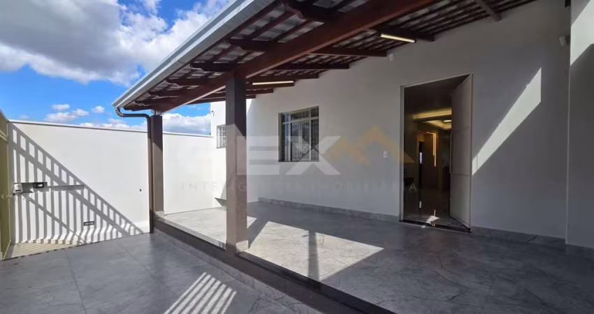 Casa à venda no bairro Quintino, 3 quartos, 1 suíte e espaço gourmet.