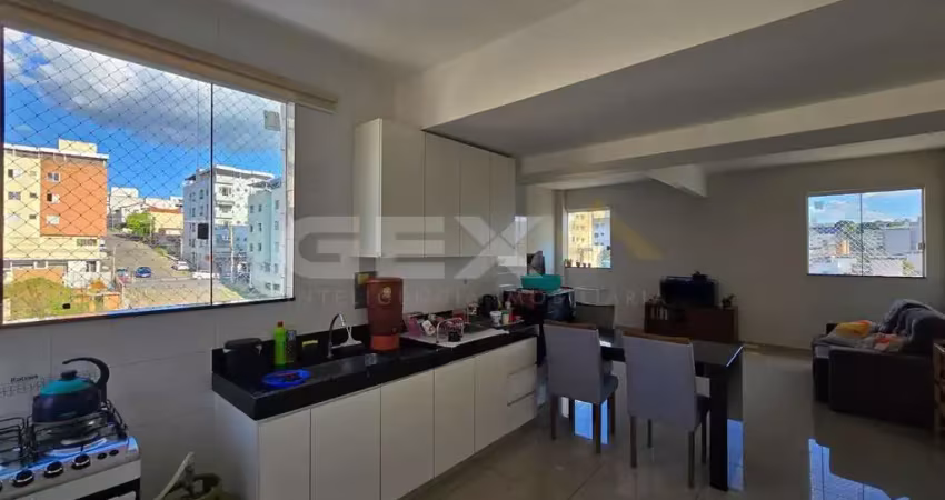Apartamento à venda no bairro São José, 3 quartos, 1 suíte e 2 vagas.