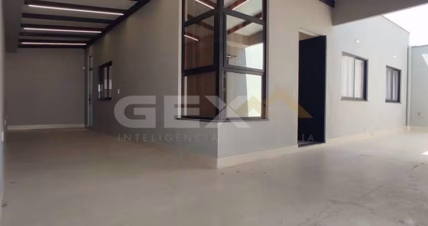 Casa à venda no bairro Belvedere, 3 quartos sendo 1 suíte.