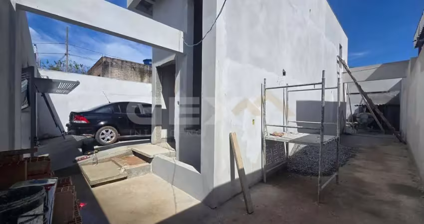Casa à venda no bairro Jardim Alterosa, 3 quartos, 1 suíte e espaço gourmet.