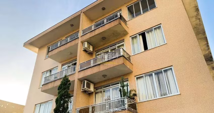 Apartamento com 3 quartos para alugar no Centro, Joinville 