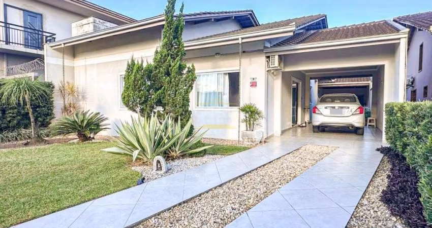 CASA no ESPINHEIROS com 3 quartos para VENDA, 177 m²