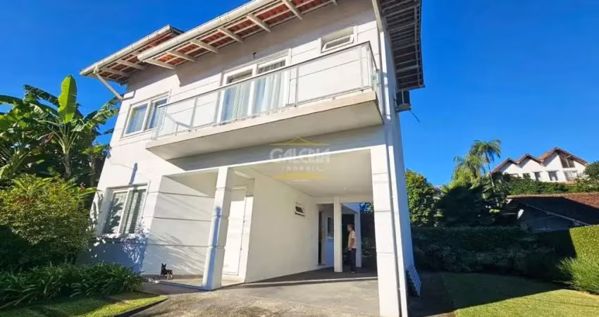 Casa com 5 quartos à venda no Glória, Joinville 