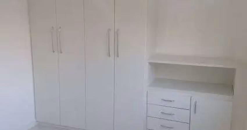 Excelente apartamento na Leonel Magalhaes 80 em Charitas.