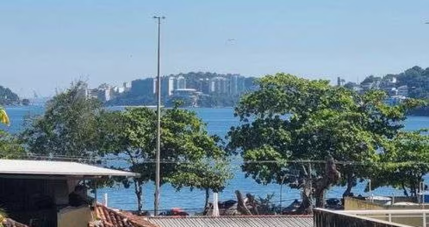 Excelente Apartamento no Condomínio Charitas Vogue