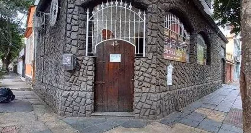 Casa Muito Bem Localizada no Jardim Icarai