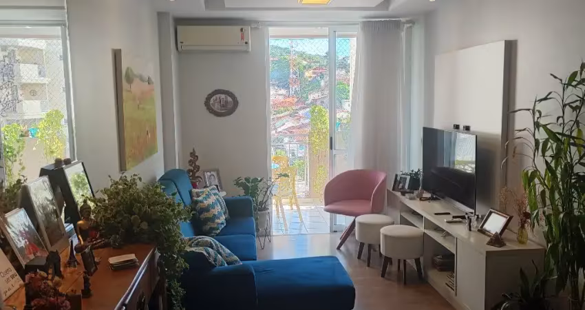Excelente Apartamento no Condomínio Chácara Pendotiba
