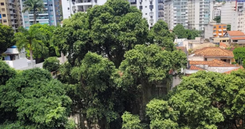 Excelente Apartamento na Rua Duque Estrada em Santa Rosa - Niterói