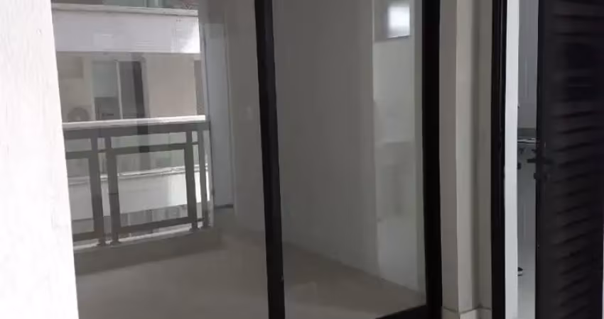 Excelente Apartamento no Condomínio Park Square em Icarai - Niterói