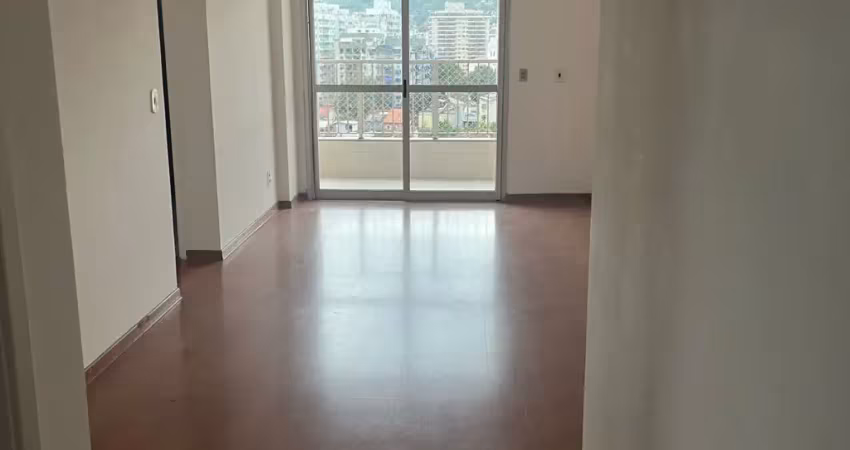 Excelente Apartamento para locação em Santa Rosa - Niterói