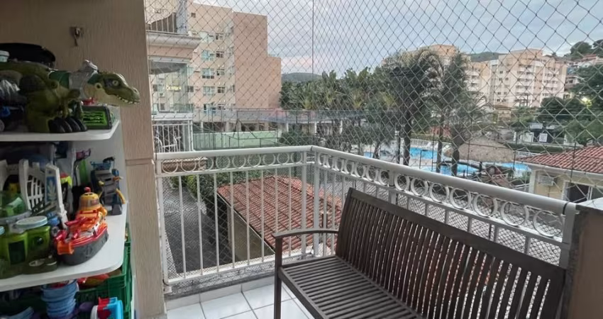 Excelente Apartamento no Condomínio Chácara Pendotiba.