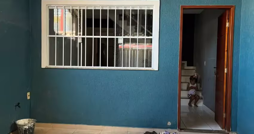 Excelente casa proxima a praça da trindade em são gonçalo