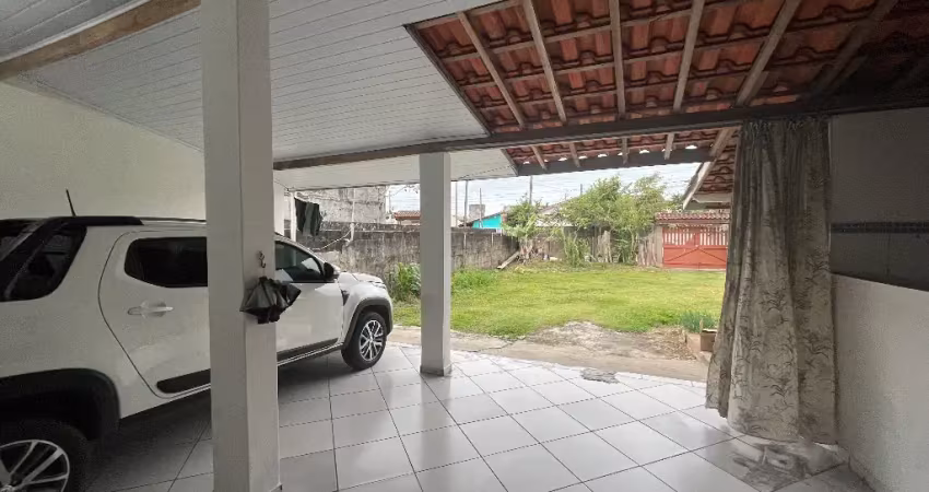 Casa à venda com dois quartos na praia do indaiá em caraguatatuba-sp