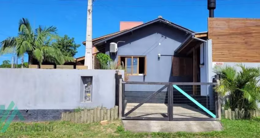 Casa com 3 quartos à venda na Rua Antônio Estevão Martins, 200, Vila Esperança, Imbituba