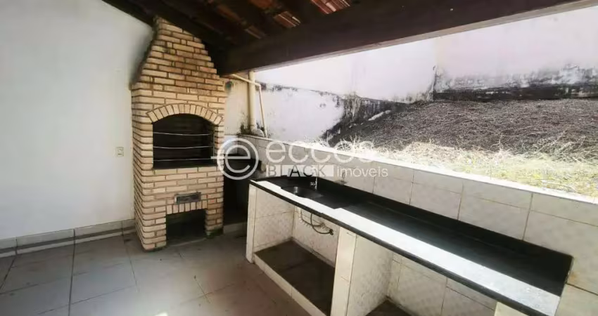 Casa para aluguel, 3 quartos, 1 suíte, 10 vagas, morada da colina - uberlândia/mg