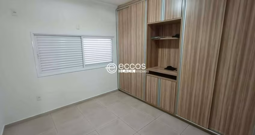 Casa para aluguel, 4 quartos, 1 suíte, 3 vagas, Brasil - Uberlândia/MG