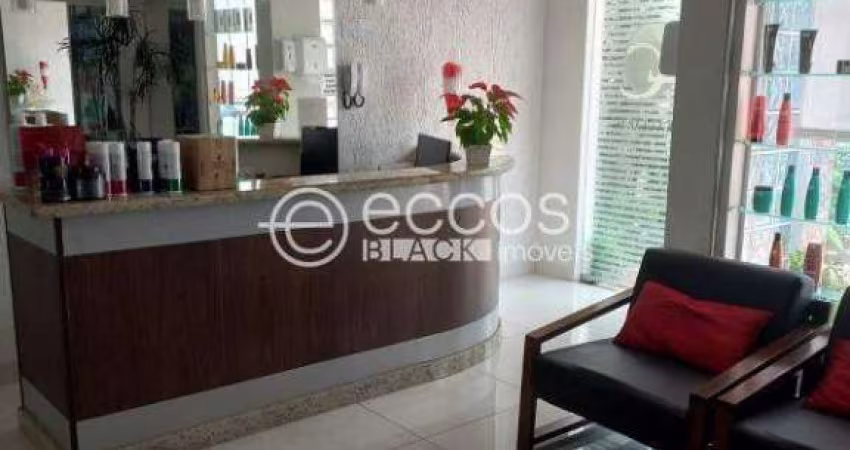 Imóvel Comercial à venda, 3 vagas, Nossa Senhora Aparecida - Uberlândia/MG