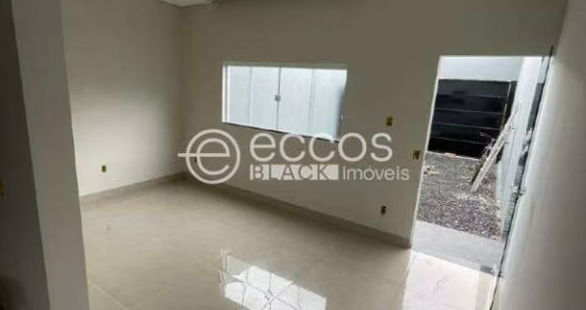 Casa à venda, 2 quartos, 1 suíte, 2 vagas, Novo Mundo - Uberlândia/MG