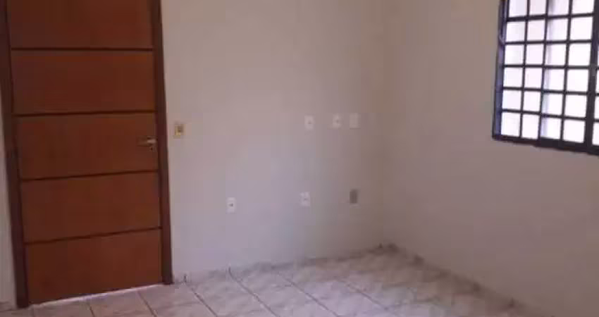 Casa à venda, 3 quartos, 2 vagas, granada - uberlândia/mg