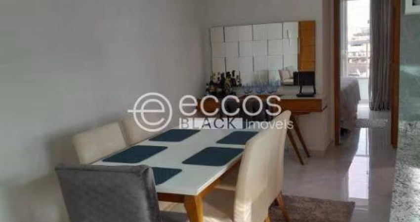 Apartamento à venda, 2 quartos, 1 suíte, 1 vaga, Osvaldo Rezende - Uberlândia/MG