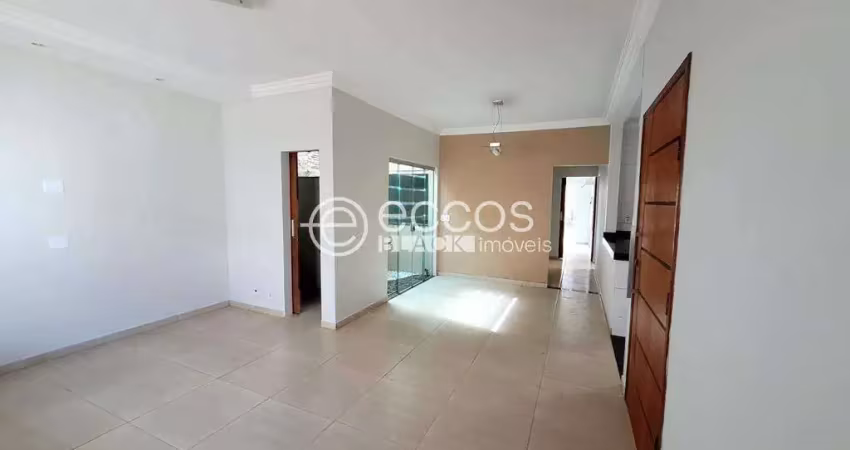 Casa para aluguel, 3 quartos, 1 suíte, 2 vagas, granada - uberlândia/mg