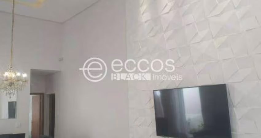 Excelente casa com 3 suítes para venda no bairro Jardim Inconfidência.