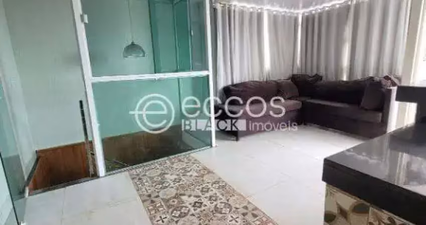 Apartamento à venda, 3 quartos, 1 suíte, 2 vagas, santa maria - uberlândia/mg