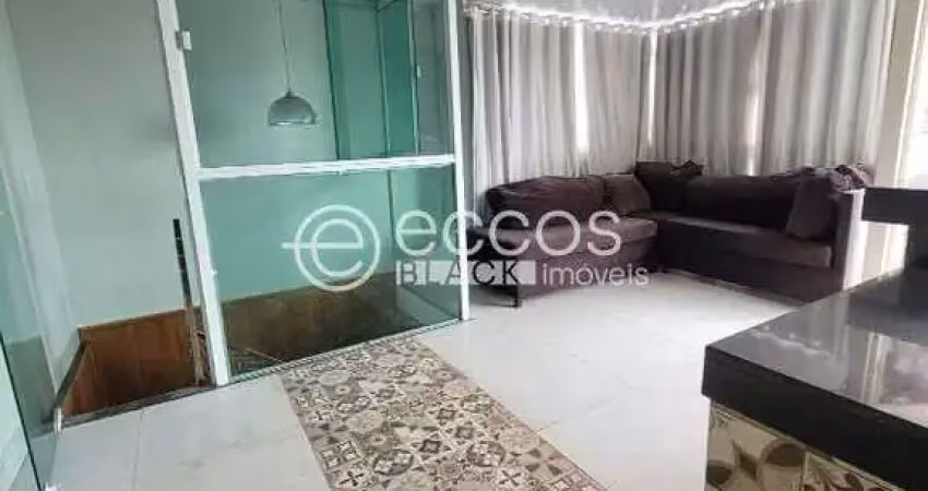 Apartamento à venda, 3 quartos, 1 suíte, 2 vagas, santa maria - uberlândia/mg